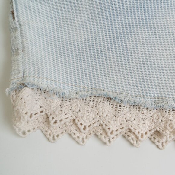 Free People High Rise Jean Shorts Striped Lace Crochet Trim Light Wash - Picture 6 of 9